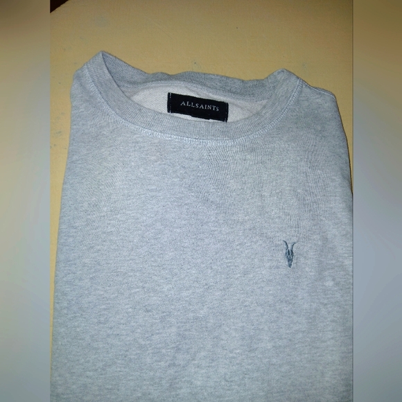 T-shirt à col rond Fendi Printemps 2024 avec motif de lettres, un